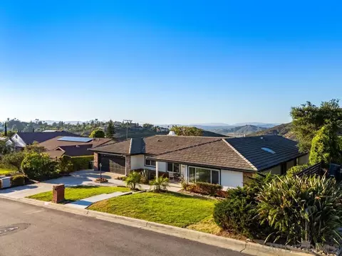 View/Area - 17906 Saint Andrews Dr, Poway, CA 92064 photo 1 of 14