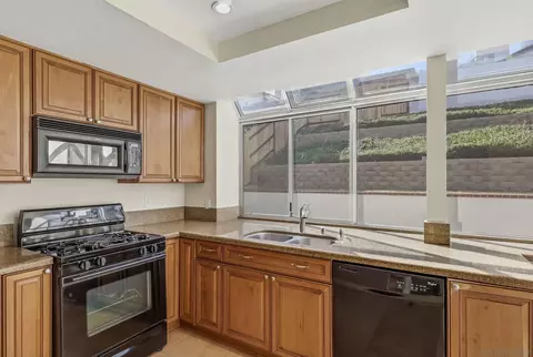 Kitchen - 1772 Avenida Segovia, Oceanside, CA 92056 photo 2 of 3