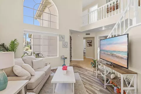 Living - 1772 Avenida Segovia, Oceanside, CA 92056 photo 3 of 5