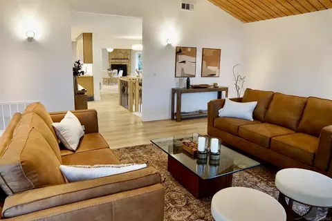 Living - 4242 Avenida Gregory, Spring Valley, CA 91977 photo 3 of 6