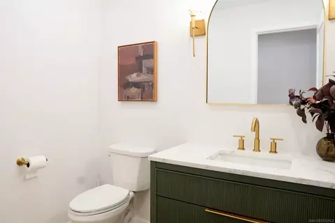 Bath - 4242 Avenida Gregory, Spring Valley, CA 91977 photo 1 of 7