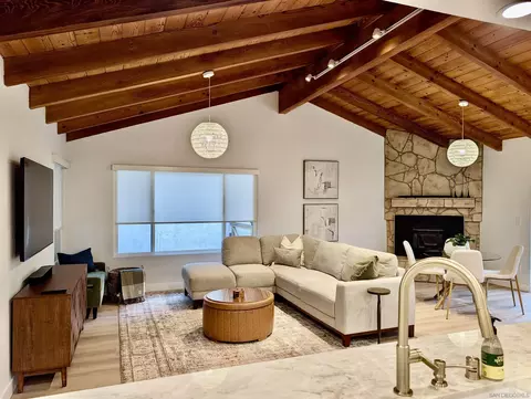 Living - 4242 Avenida Gregory, Spring Valley, CA 91977 photo 5 of 6