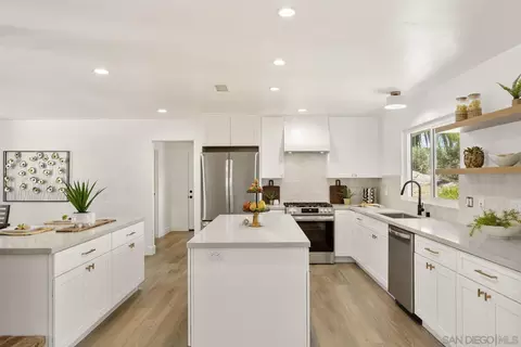 Kitchen - 38795 Harris Trl, Fallbrook, CA 92028 photo 1 of 6