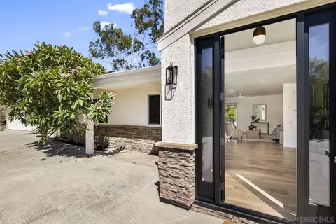 Entry Way - 38795 Harris Trl, Fallbrook, CA 92028 photo 1 of 1