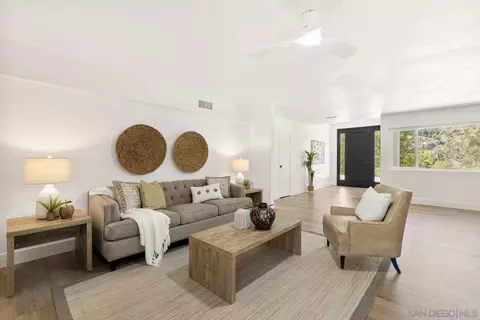 Living - 38795 Harris Trl, Fallbrook, CA 92028 photo 1 of 7