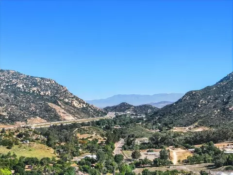 5461 Rainbow Crk, Fallbrook, CA 92028