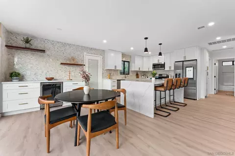 Dining - 634 Silverbrook Dr, El Cajon, CA 92019 photo 6 of 7