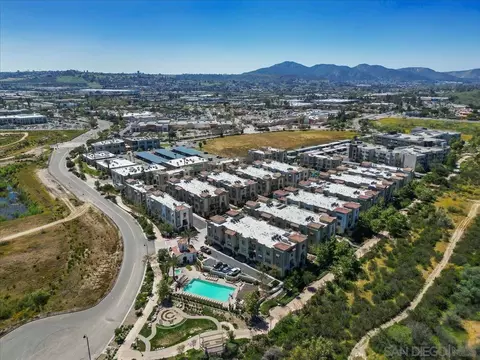 View/Area - 328 Paddle Ct, Santee, CA 92071 photo 3 of 5