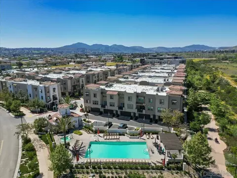 View/Area - 328 Paddle Ct, Santee, CA 92071 photo 5 of 5