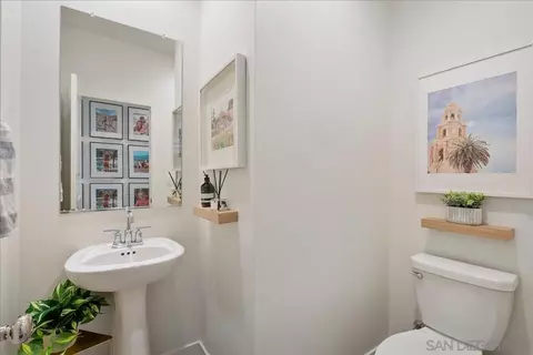 Bath - 328 Paddle Ct, Santee, CA 92071 photo 2 of 5