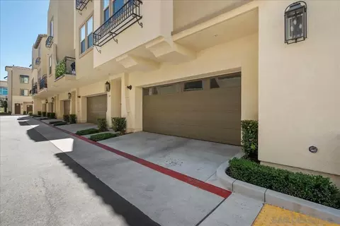 Exterior - 328 Paddle Ct, Santee, CA 92071 photo 2 of 6