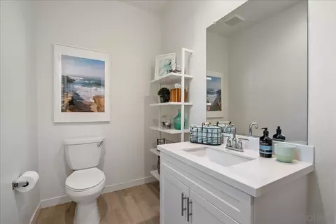 Bath - 328 Paddle Ct, Santee, CA 92071 photo 1 of 5