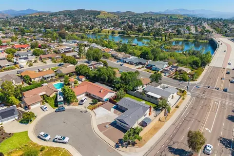 View/Area - 8810 Wigwam Ct, Santee, CA 92071 photo 5 of 6