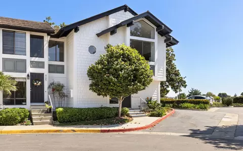 Exterior - 863 Violet Ct, Carlsbad, CA 92011 photo 4 of 5