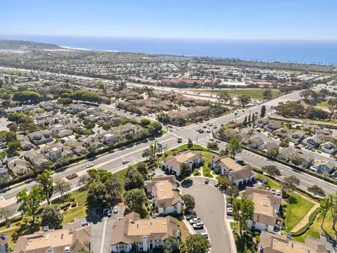 View/Area - 863 Violet Ct, Carlsbad, CA 92011 photo 8 of 11