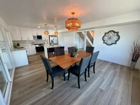 Dining - 4128 Terry St, Oceanside, CA 92056 photo 2 of 2