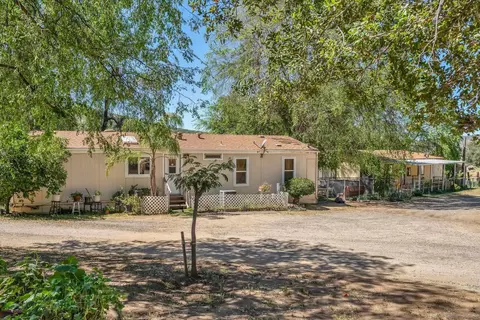 Exterior - 24665 E Old Julian Hwy, Ramona, CA 92065 photo 11 of 19
