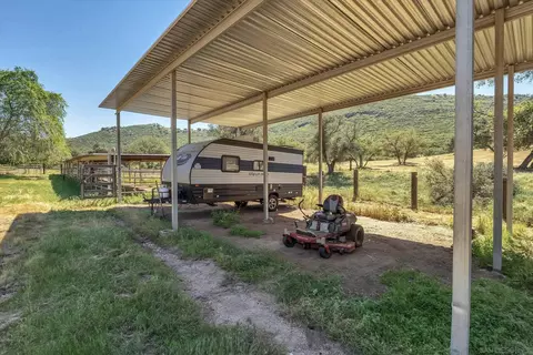 Exterior - 24665 E Old Julian Hwy, Ramona, CA 92065 photo 17 of 19
