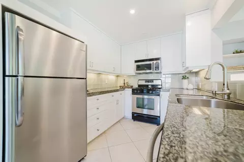 Kitchen - 1002 Morse, Oceanside, CA 92054 photo 3 of 5