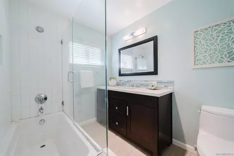 Bath - 1002 Morse, Oceanside, CA 92054 photo 4 of 5