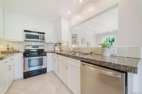 Kitchen - 1002 Morse, Oceanside, CA 92054 photo 2 of 5