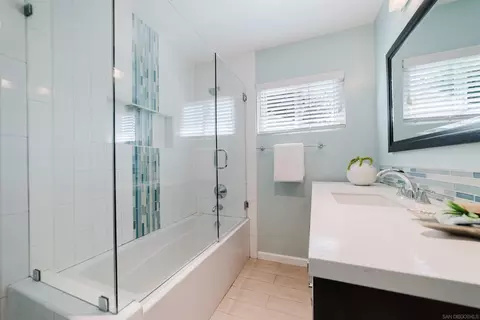 Bath - 1002 Morse, Oceanside, CA 92054 photo 5 of 5