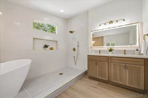 2306 Bryant Dr, Carlsbad, CA 92008 photo 11