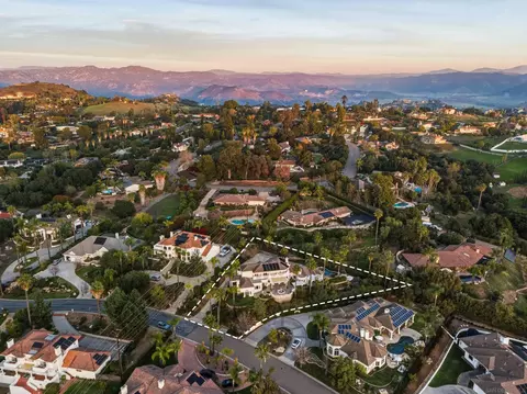 View/Area - 2464 Canyon Creek Rd, Escondido, CA 92025 photo 4 of 4