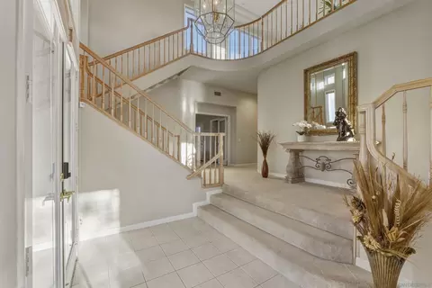 Entry Way - 2464 Canyon Creek Rd, Escondido, CA 92025 photo 1 of 2