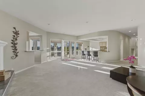 Living - 2464 Canyon Creek Rd, Escondido, CA 92025 photo 4 of 5
