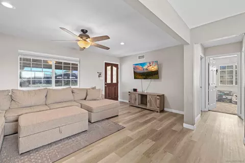 Entry Way - 366 Tiny, El Cajon, CA 92019 photo 1 of 1