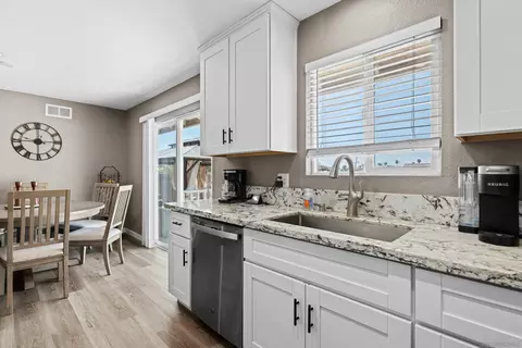 Kitchen - 366 Tiny, El Cajon, CA 92019 photo 3 of 3