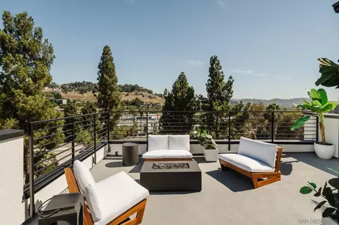 3848 N Emery Way, Los Angeles, CA 90065