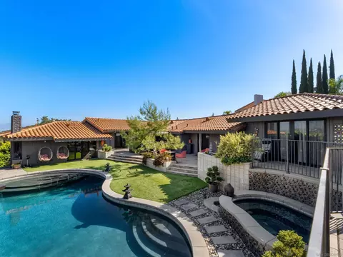 6315 Ridge Mnr, San Diego, CA 92120