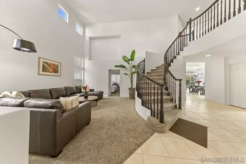 Living - 32143 Paseo San Esteban, Temecula, CA 92592 photo 2 of 2