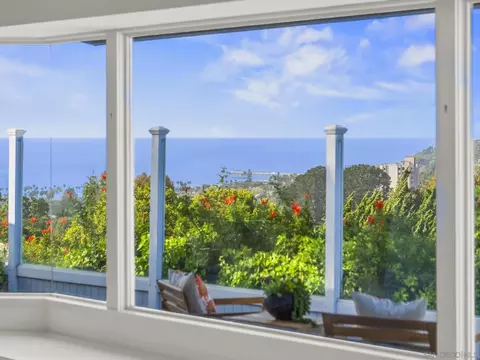 View/Area - 7753 Via Capri, La Jolla, CA 92037 photo 2 of 13