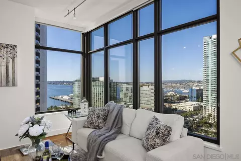700 W E St #1903, San Diego, CA 92101