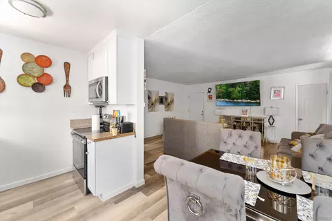 Dining - 489 E 55th St, Long Beach, CA 90805 photo 2 of 2