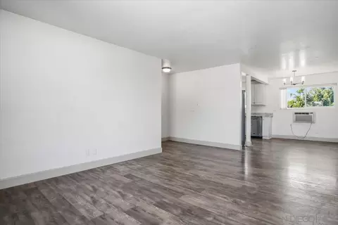 Living - 4281 Lowell St #24, La Mesa, CA 91941 photo 3 of 4