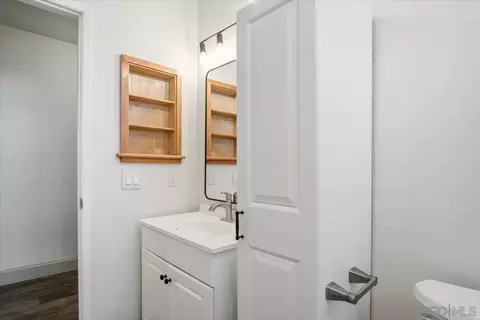 Bath - 4281 Lowell St #24, La Mesa, CA 91941 photo 3 of 8