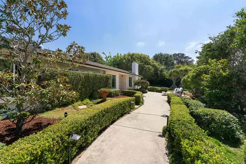 Exterior - 445 Avenida Primavera, Del Mar, CA 92014 photo 2 of 11