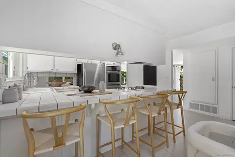 Kitchen - 445 Avenida Primavera, Del Mar, CA 92014 photo 1 of 1