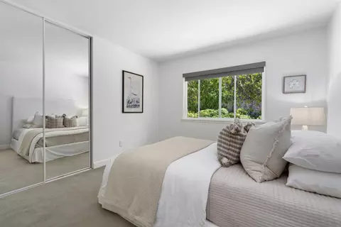 Bedroom - 445 Avenida Primavera, Del Mar, CA 92014 photo 5 of 7