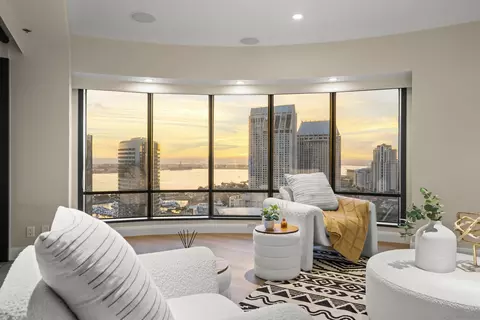 100 Harbor Dr #2405, San Diego, CA 92101