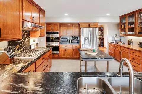 Kitchen - 17287 Oak Hollow Rd, Ramona, CA 92065 photo 1 of 4