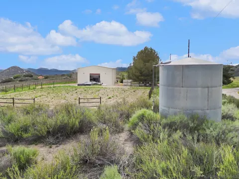 Exterior - 17287 Oak Hollow Rd, Ramona, CA 92065 photo 10 of 10