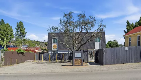 329 N Pico Ave, Fallbrook, CA 92028 photo 4