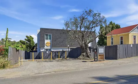 329 N Pico Ave, Fallbrook, CA 92028 photo 5