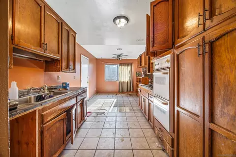 Kitchen - 9048 Gideon Cir S, Lakeside, CA 92040 photo 1 of 2
