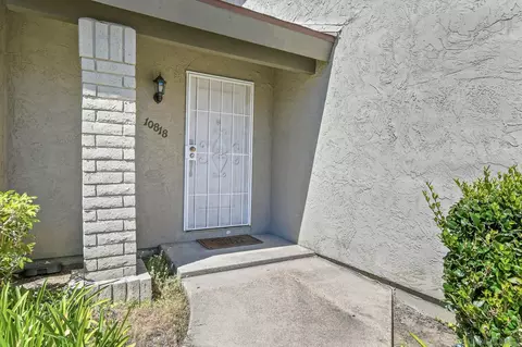 10818 Lamentin Ct, San Diego, CA 92124